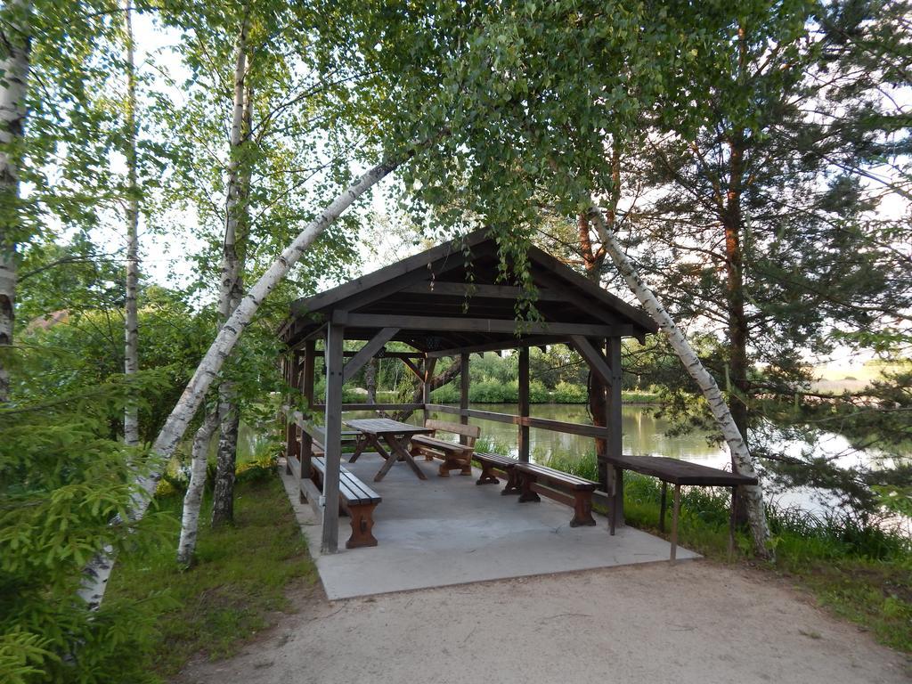 Hôtel Pie Veca Kaleja à Daugavpils Extérieur photo